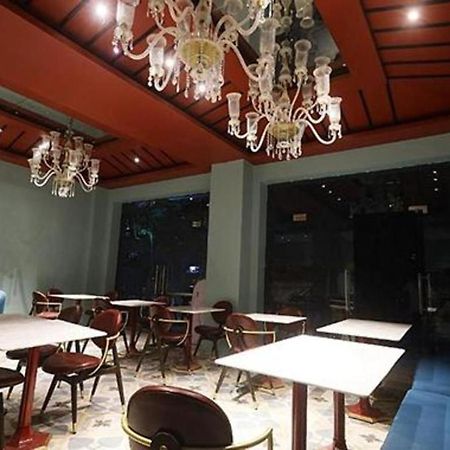 Fabhotel Prime The Seven Seeds 뉴델리 외부 사진