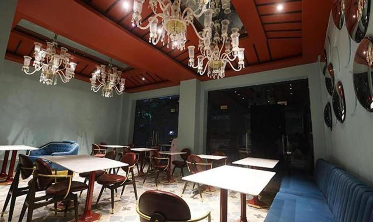 Fabhotel Prime The Seven Seeds 뉴델리 외부 사진