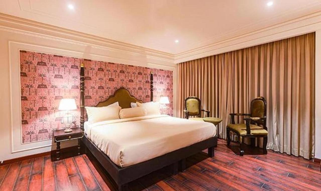 Fabhotel Prime The Seven Seeds 뉴델리 외부 사진